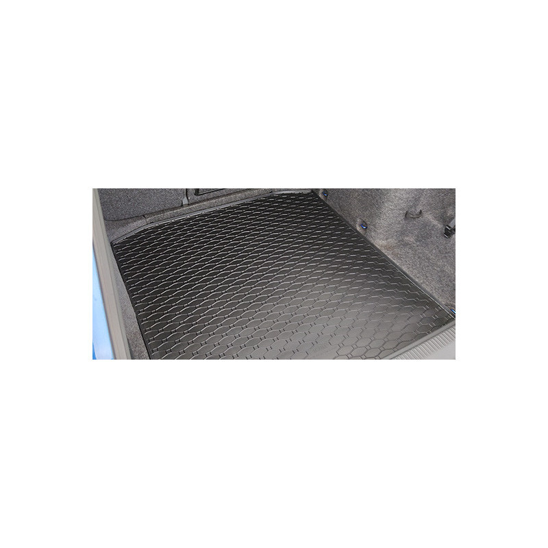 Car boot mat Volkswagen Crafter (2006-2016)